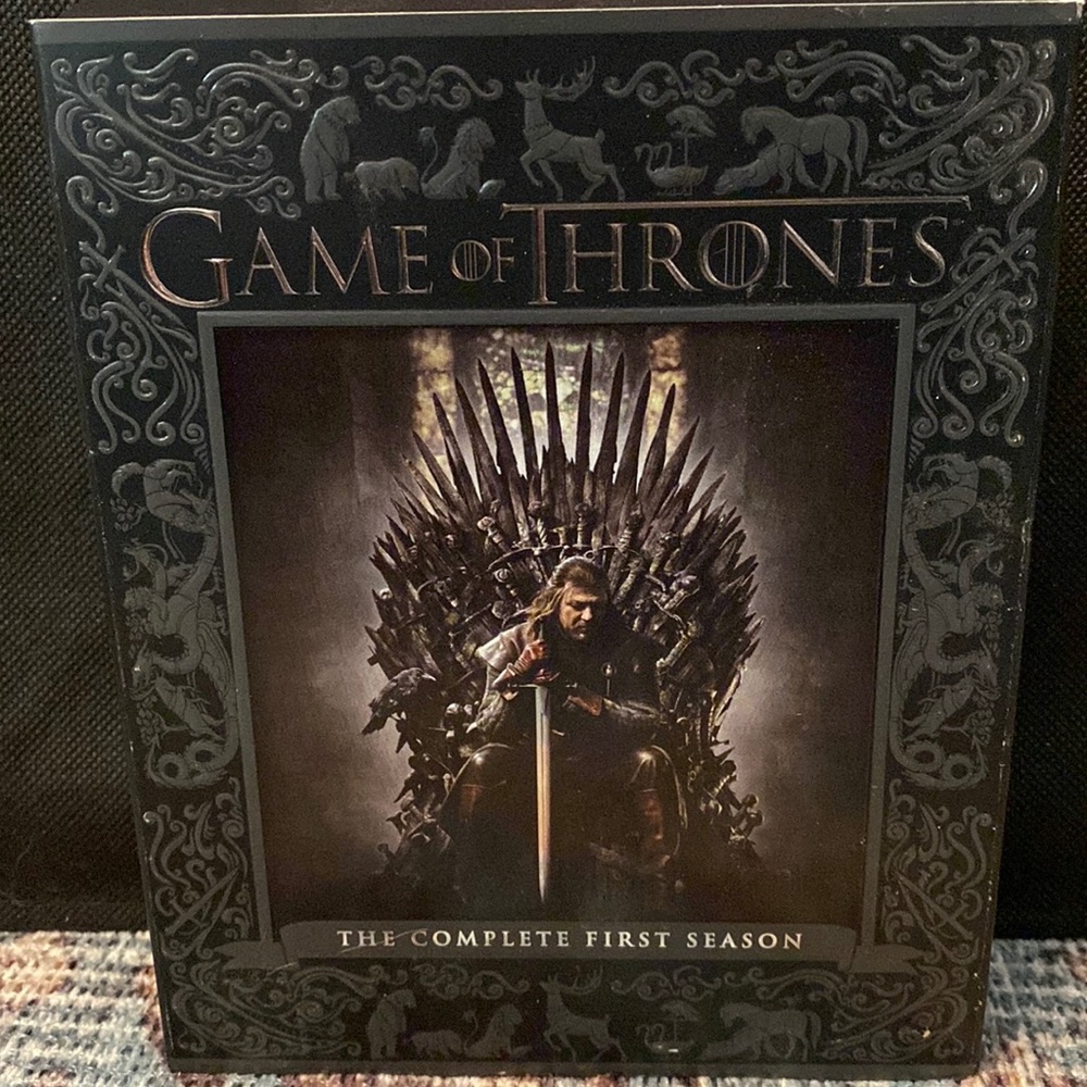 Game of Thrones: Season 1 [Blu-ray]- used